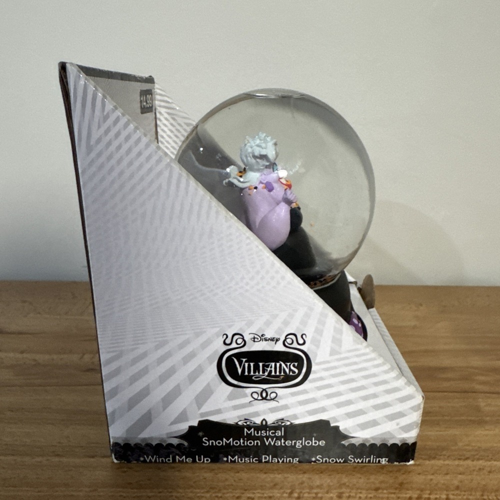 New Disney Villains Ursula Little Mermaid Music Snomotion Waterglobe Snow Globe - Picture 4 of 6